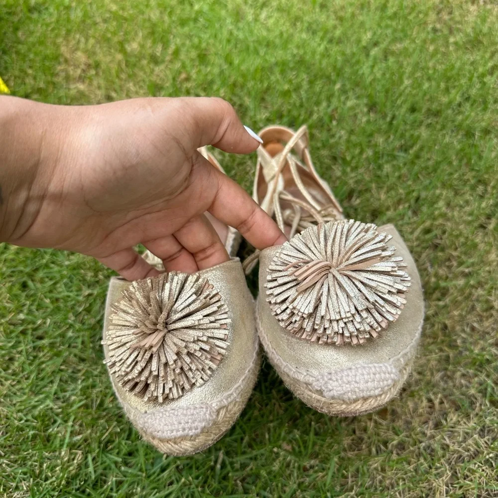 Aquazzura metalic tassel espadrilles - Picture 3 of 4